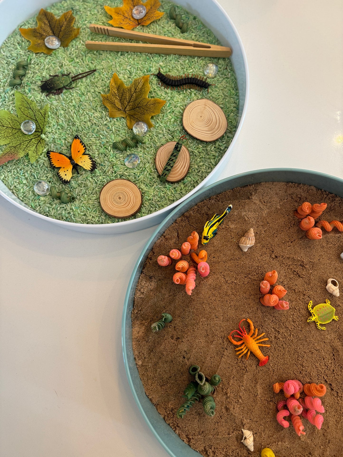 Mini minds sensory play tray (33cm)