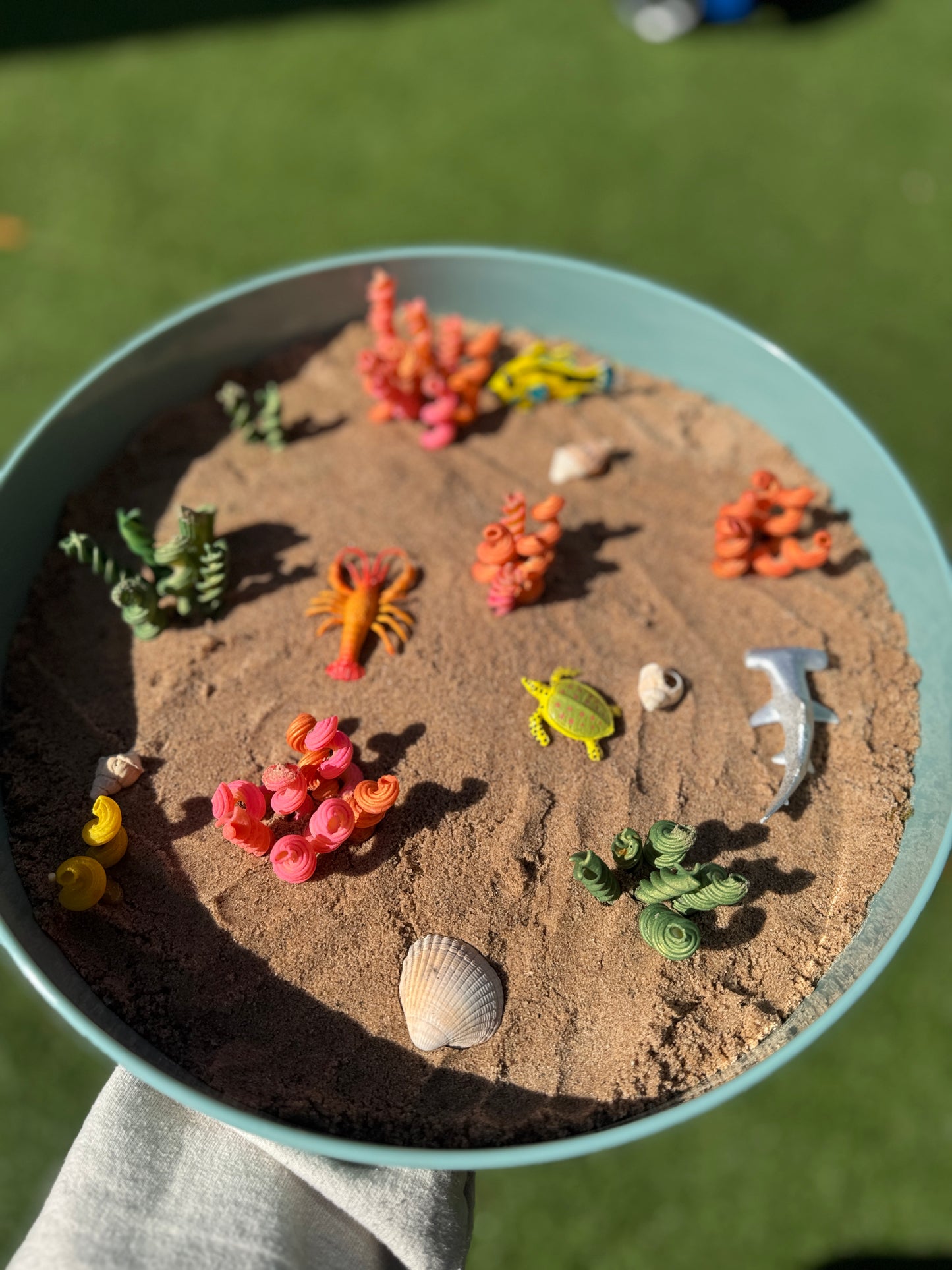 Mini minds sensory play tray (33cm)