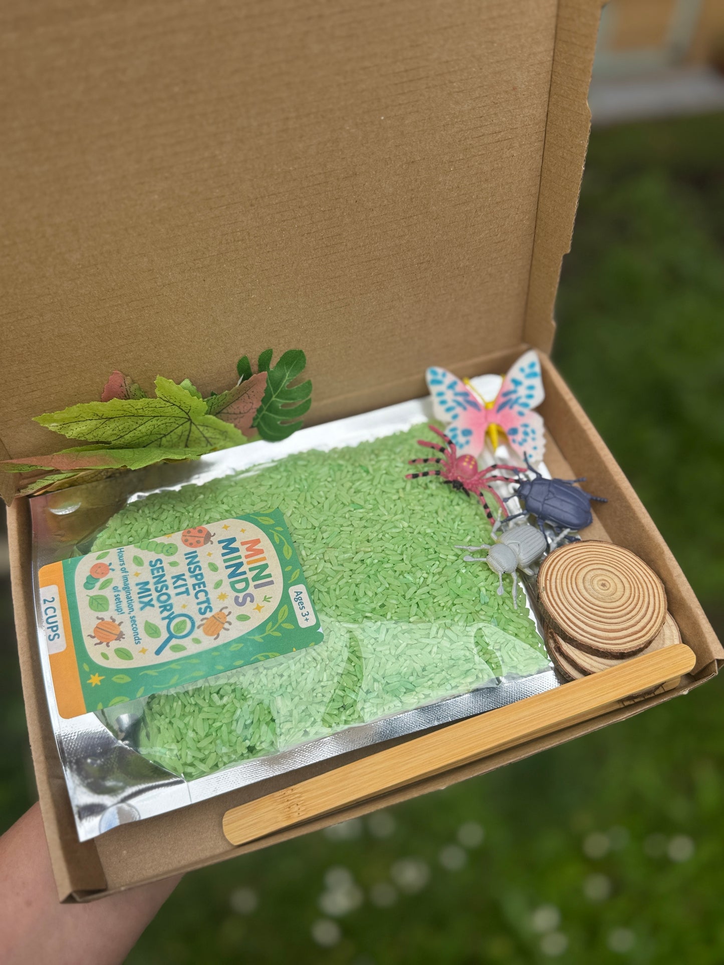 Inspects kit bug theme pour & play sensory kit