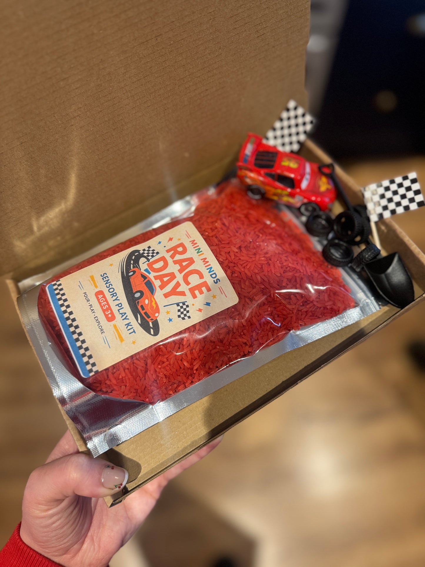 Race day cars sensory kit pour & play