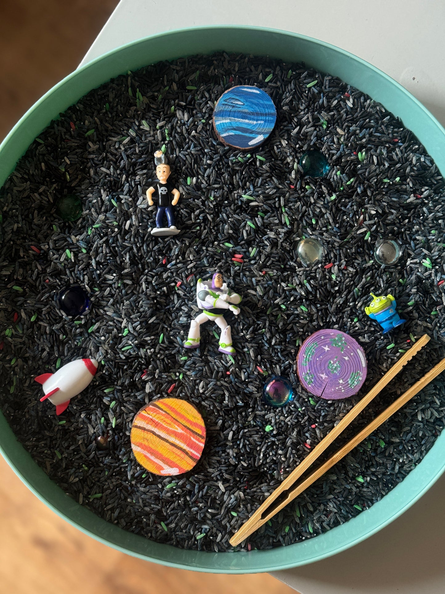The claw space rescue mission sensory kit