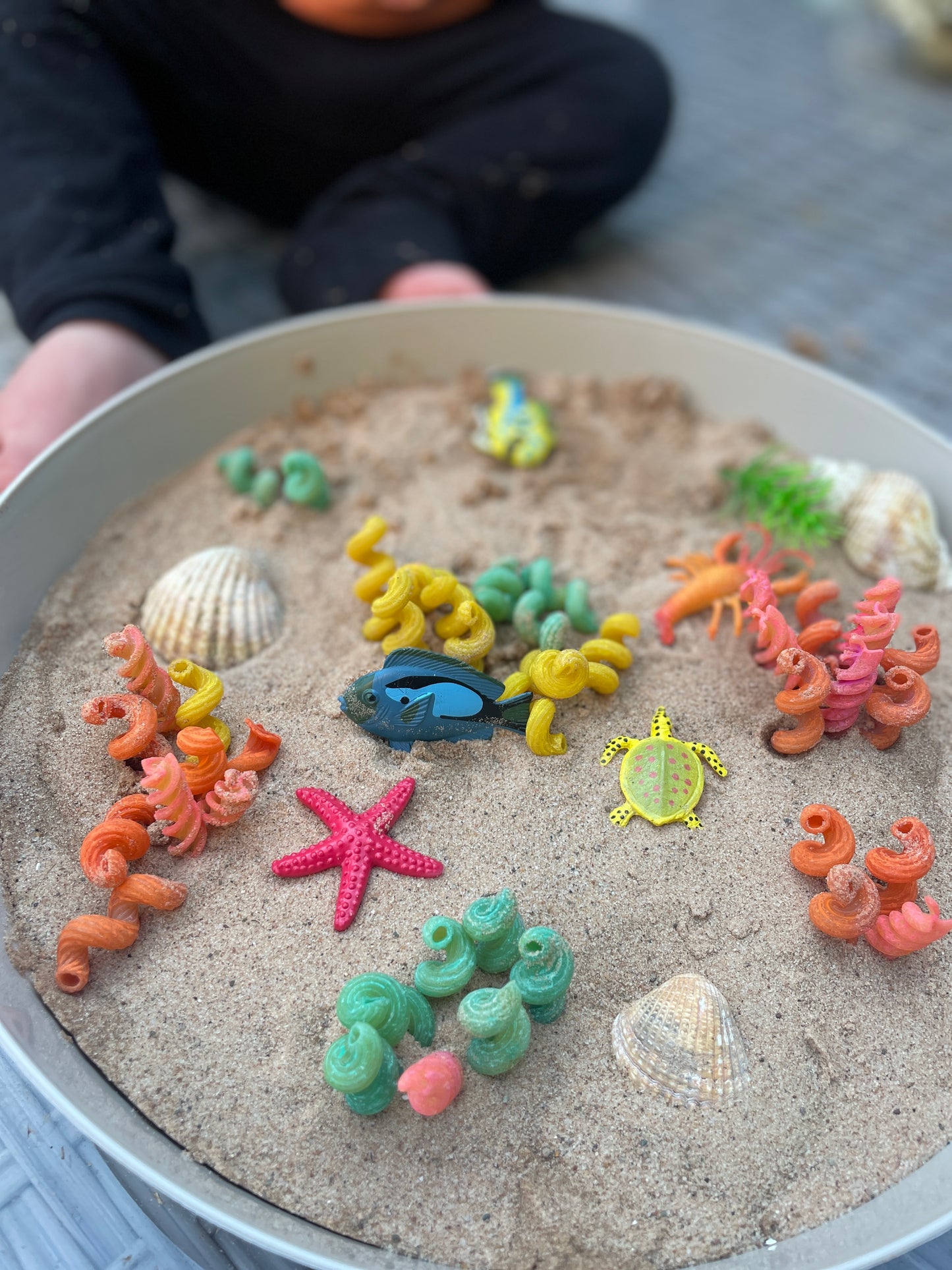 Sea, Play, do sand & coral under the sea pour & play sensory small world kit