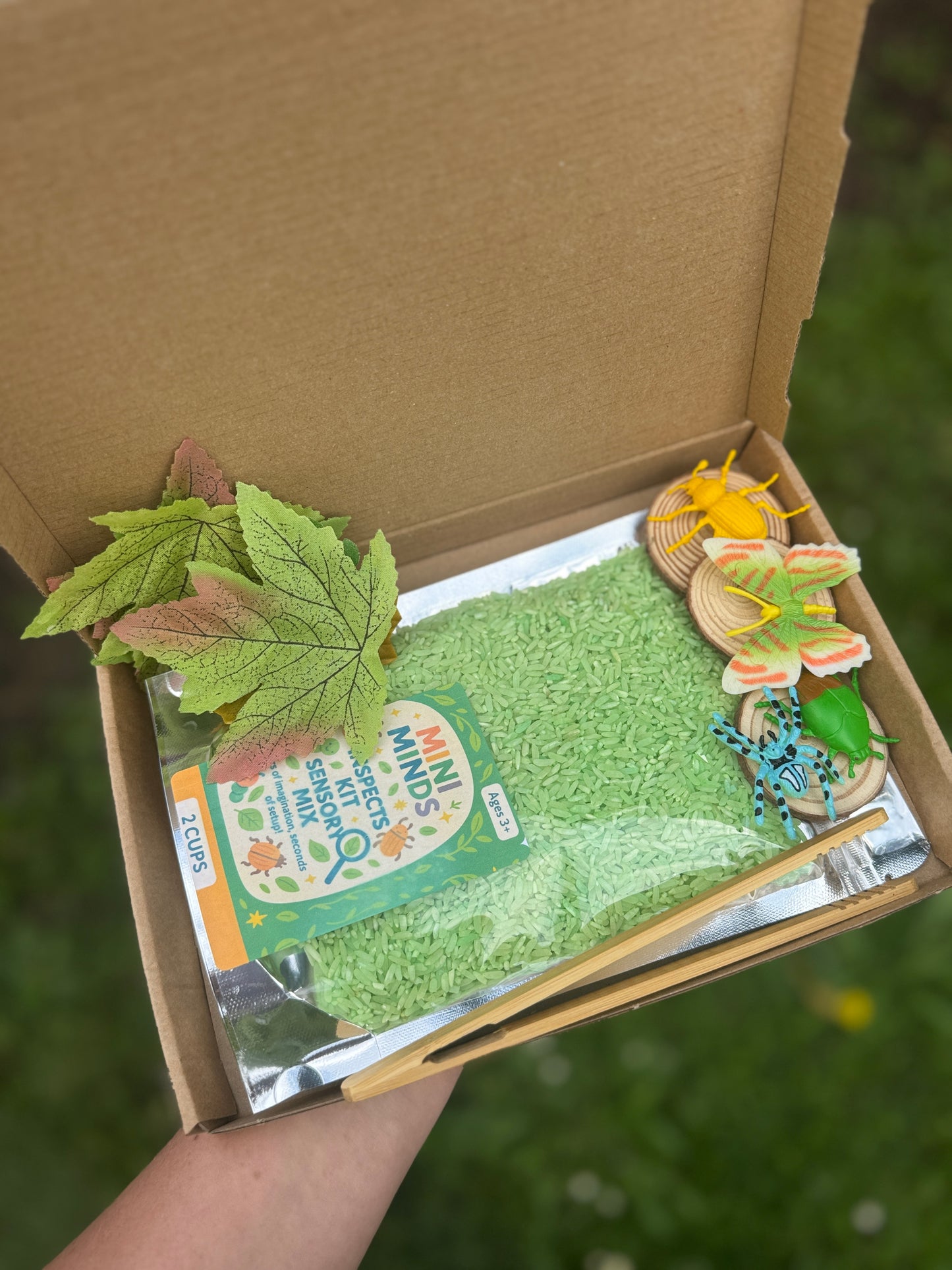 Inspects kit bug theme pour & play sensory kit