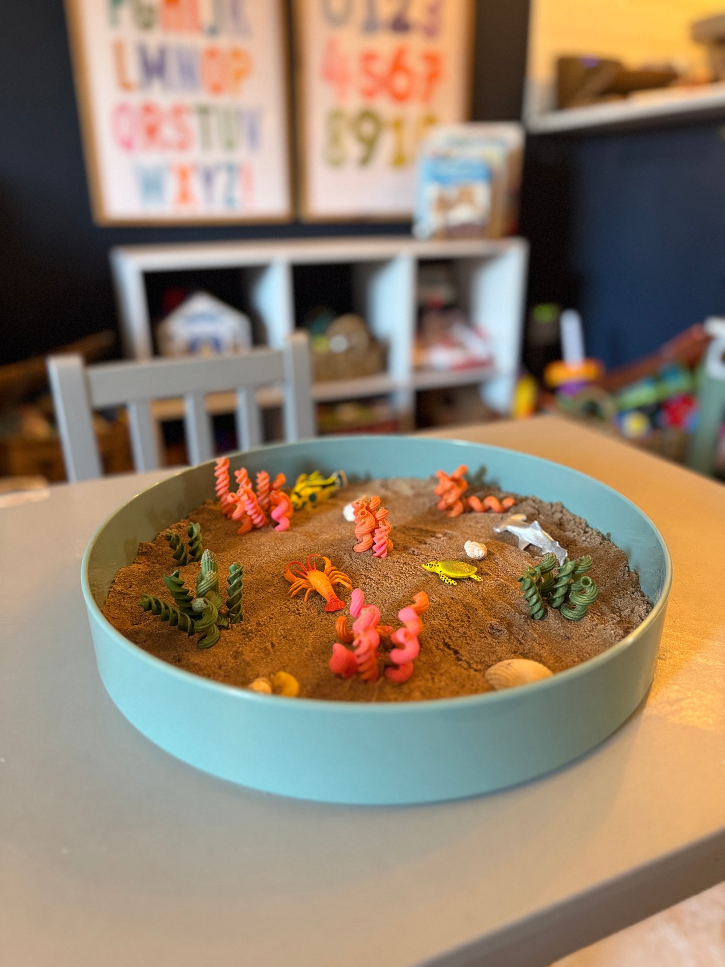 Mini minds sensory play tray (33cm)